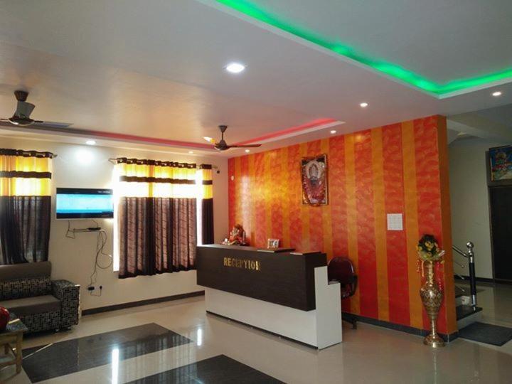 Hotelyashpalace Maihar Buitenkant foto